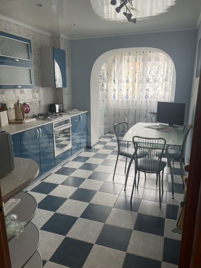 2-к. квартира, 62,8 м², 7/10 эт.