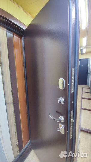 Дверь входная