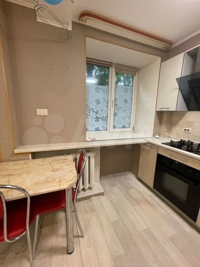 2-к. квартира, 40 м², 1/5 эт.
