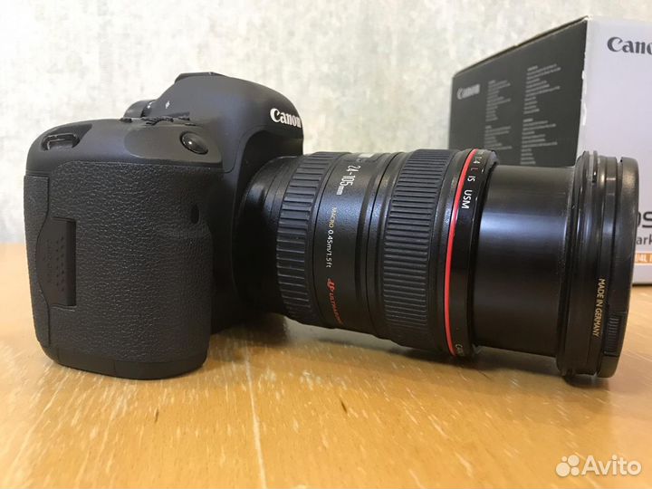 Фотоаппарат Canon EOS 5D Mark iii Kit с объективом