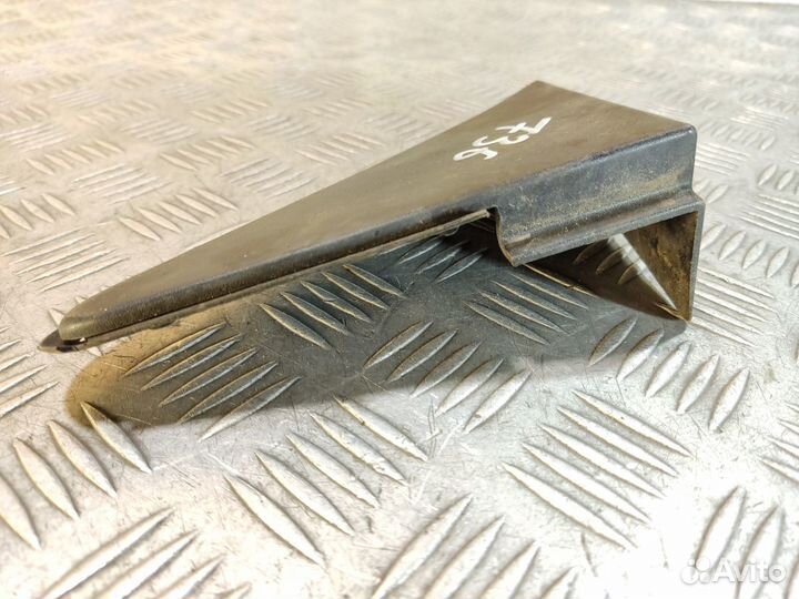 Накладка Ford Fiesta 2001-2008