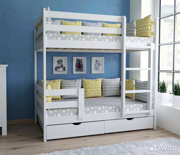 Двухъярусная кровать