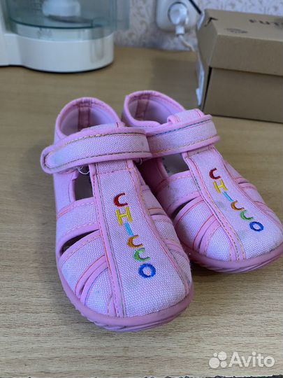 Босоножки для девочки chicco