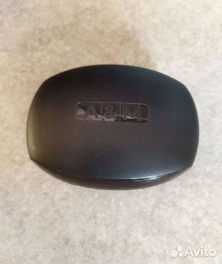 Слуховой аппарат новый