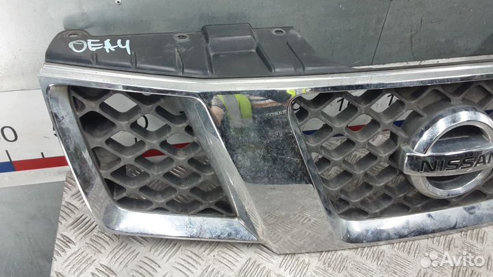 Решетка радиатора Nissan Pathfinder (2004-2009)