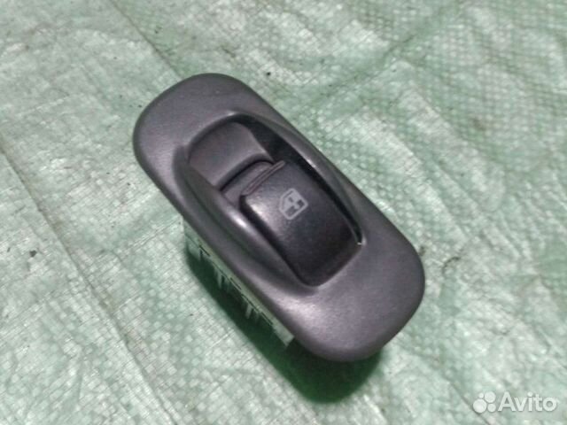 Кнопка стеклоподъемника Mitsubishi Galant 7 1994