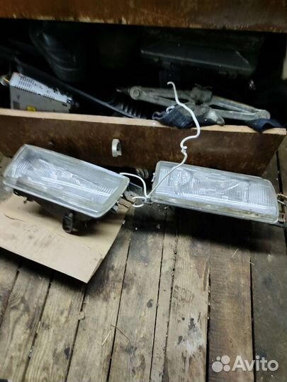 Фары на Toyota Corolla AE90