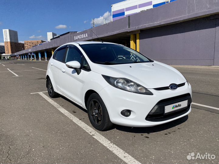 Ford Fiesta 1.4 AT, 2010, 193 000 км