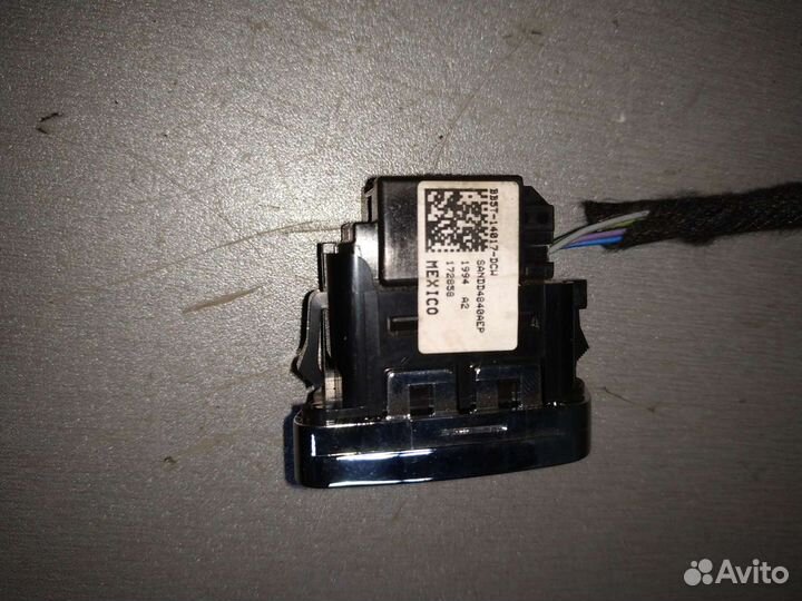 Кнопка блокировки замков Ford Fusion USA Мондео 5