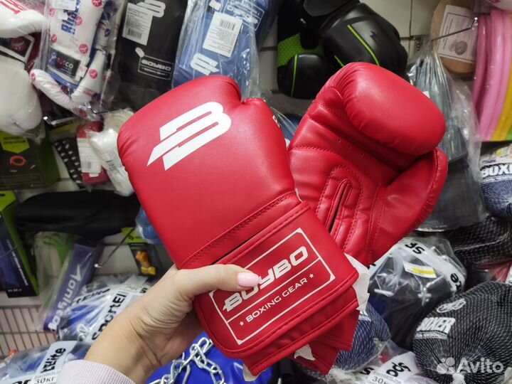 Боксерские перчатки 10 oz