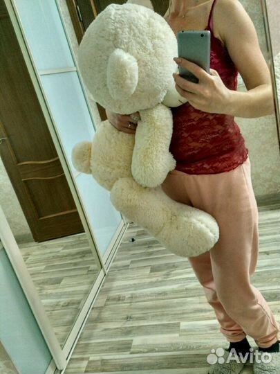 Плюшевый медведь