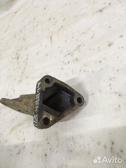 Кронштейн Fiat Albea 350A1000 2011