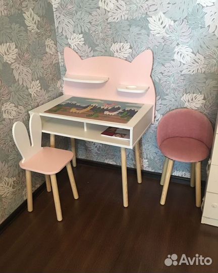 Детский стол