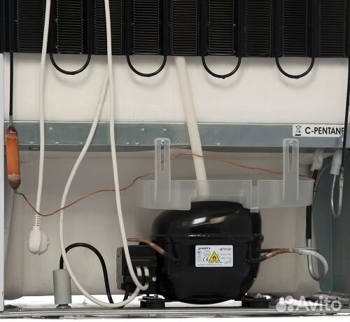 Холодильник Hotpoint-Ariston HBM 1181.3