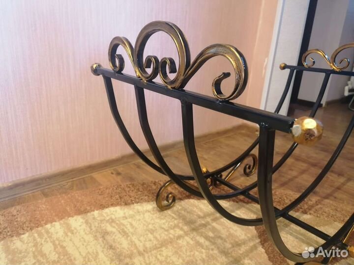 Дровница кованая