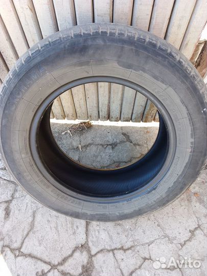 Yokohama 902W 215/65 R16