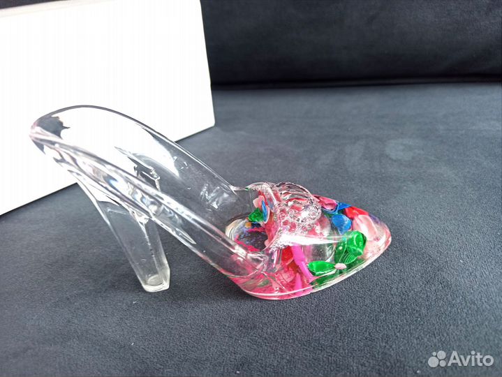 Подставка для телефона + подарок для рукоделия