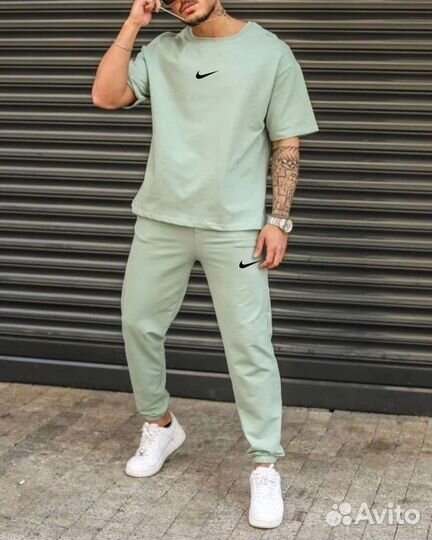 Летний костюм штаны+футболка