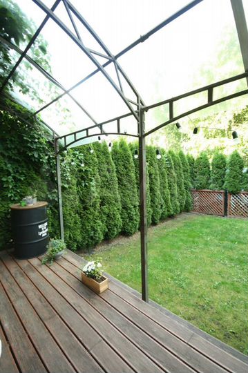 Таунхаус 240 м² на участке 1 сот.