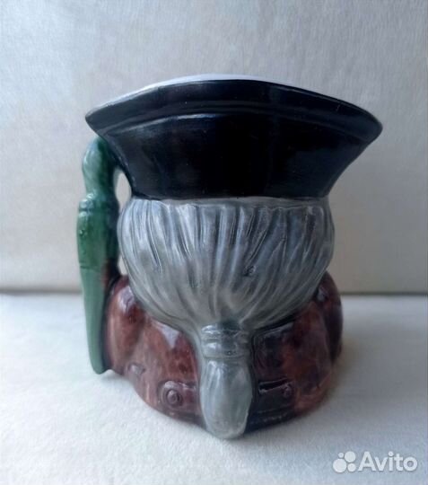 Статуэтка toby Англия миниатюрный кувшин