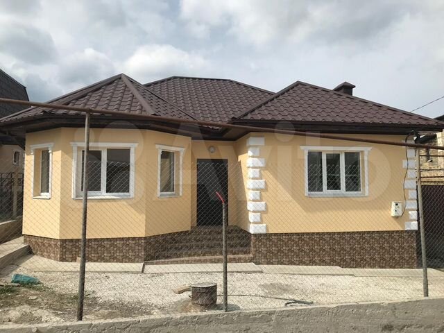 Дом в симферополе цена фото Дом 110 м² на участке 4.3 сот. на продажу в Симферополе Купить дом в Симферополе