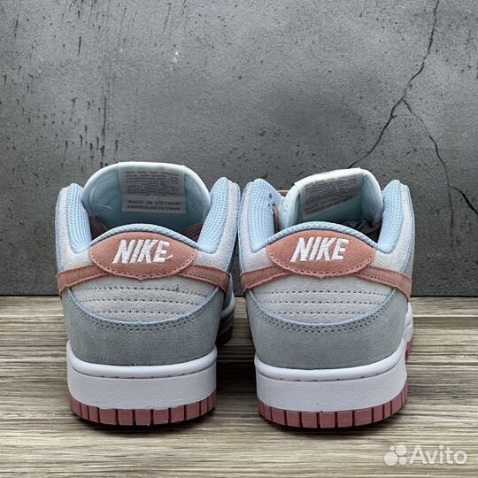 Кроссовки Nike Dunk Low Fossil Rose