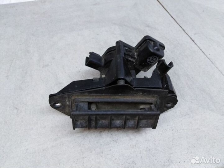 Активатор замка багажника 6915020010