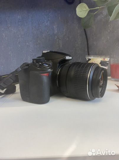 Зеркальный фотоаппарат