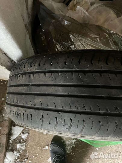 Hankook Radial K106 225/60 R17
