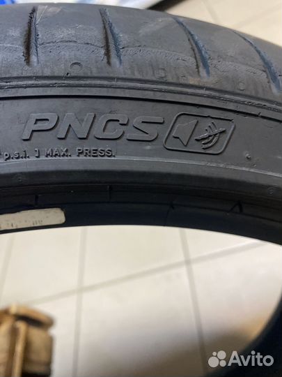 Pirelli P Zero 245/35 R20 95Y