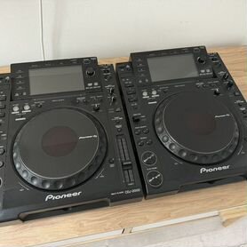 Pioneer CDJ-2000