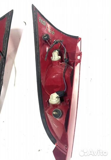 Фонарь задний Ford Focus 1