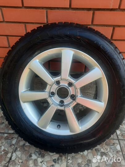 Nokian Tyres Hakkapeliitta 7 215/65 R16