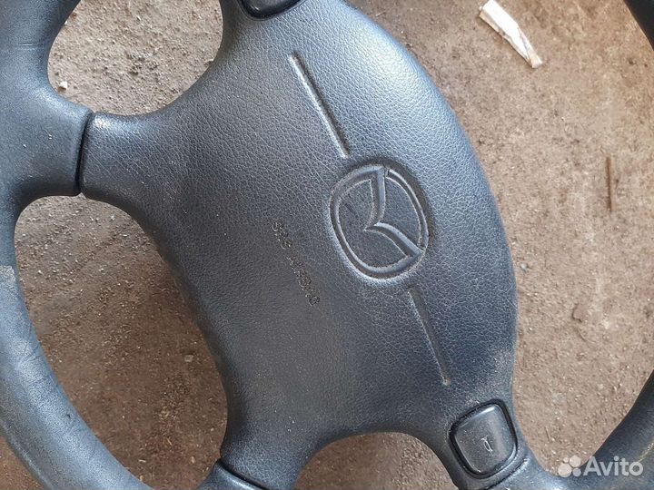 Подушка в руль Mazda 323 BA