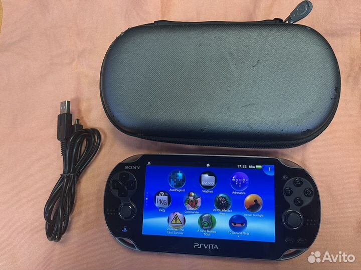 PS Vita 8 Гб Прошитая+26 игр