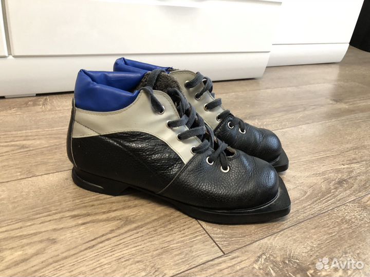 Лыжные ботинки 37 размер