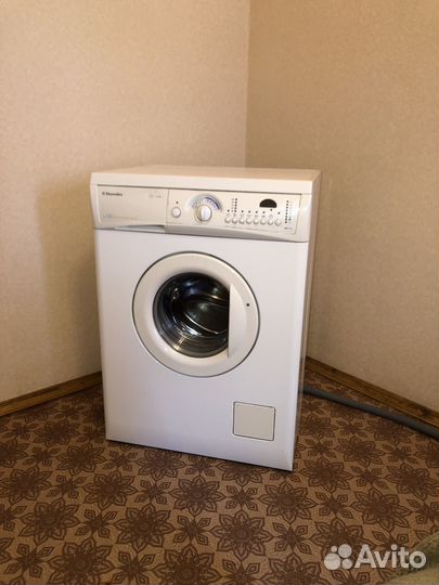 Стиральная машина electrolux ews1046