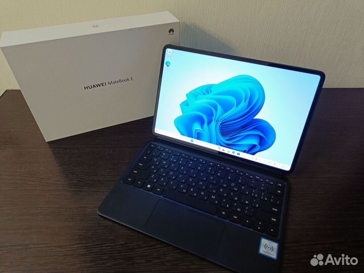 Huawei matebook e 2023 Oled/Сенсор i7-1260U 16/512
