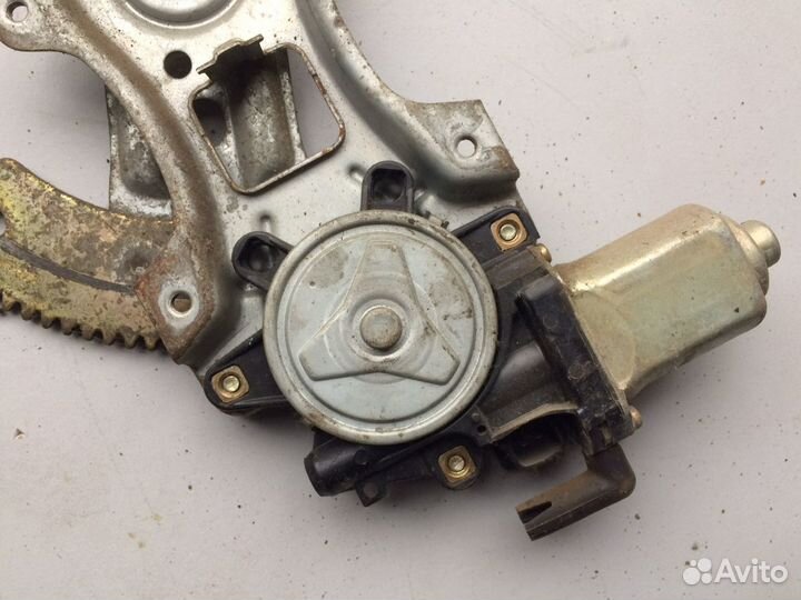 Стеклоподъемник задний левый Infiniti FX