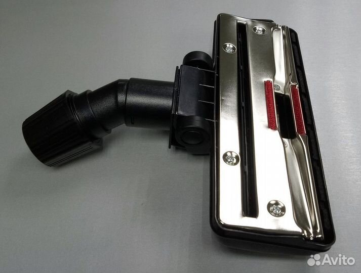 Щетка пылесоса универсальная 30-38мм с колесами 80