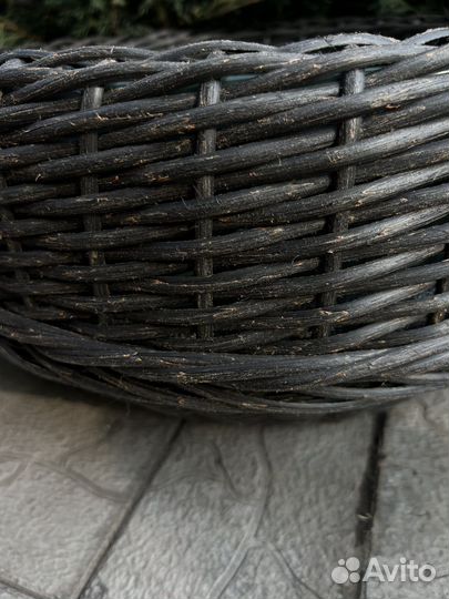 Вазоны из ротанга