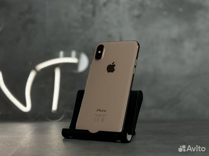 iPhone Xs, 64 ГБ