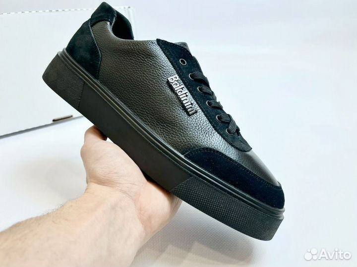 Кроссовки Baldinini комфортные