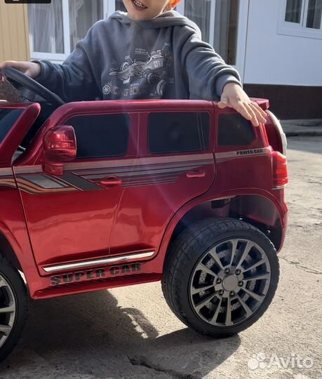 Электромобиль