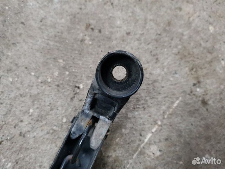 Дворник лобового стекла передний правый Faw V5