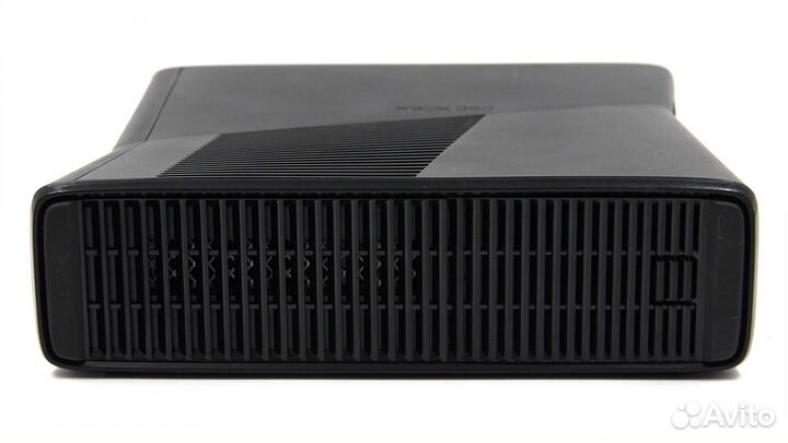 Xbox 360 S 500 Gb (Freeboot)