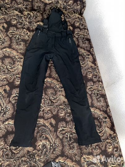 Продам лыжный костюм