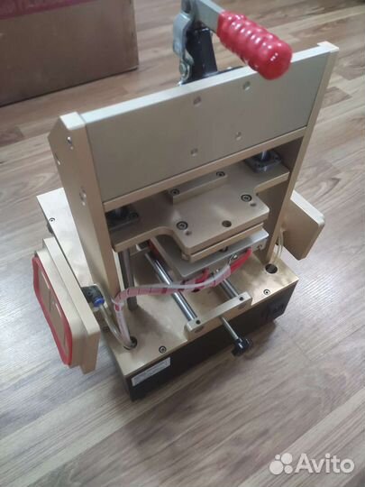 Вакуумный сепаратор дисплея 518