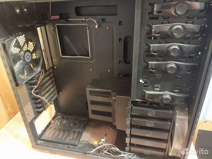 CoolerMaster HAF 932 advanced