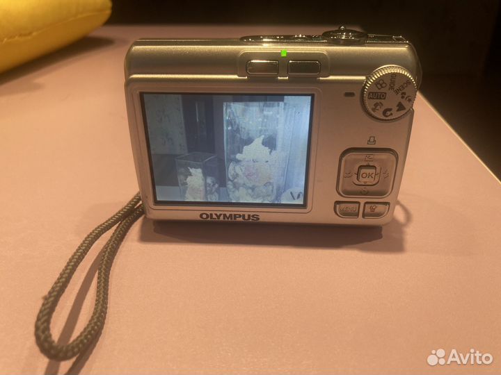 Компактный фотоаппарат olympus